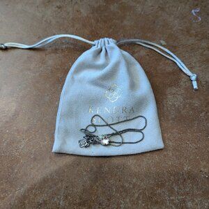 Kendra Scott necklace